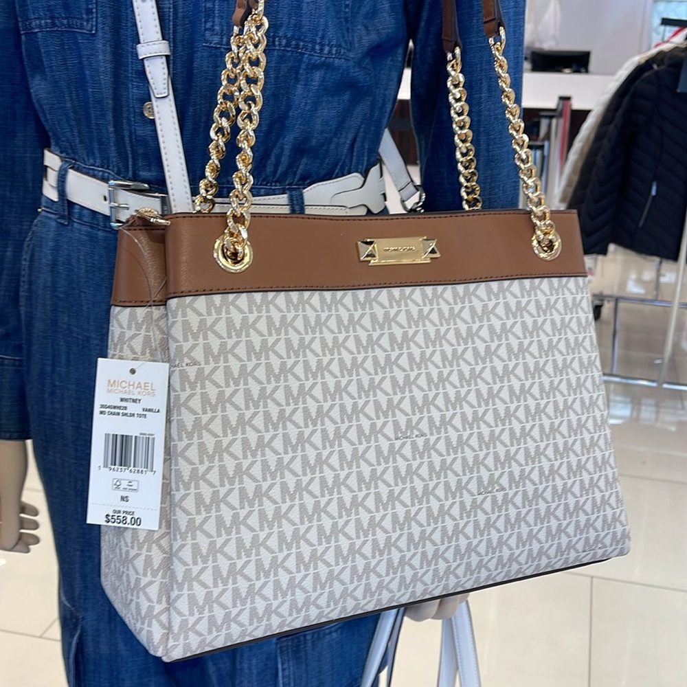 Michael Kors Whitney Medium Signature Logo Tote Bag
Vanilla
NWT - Picture 14 of 16